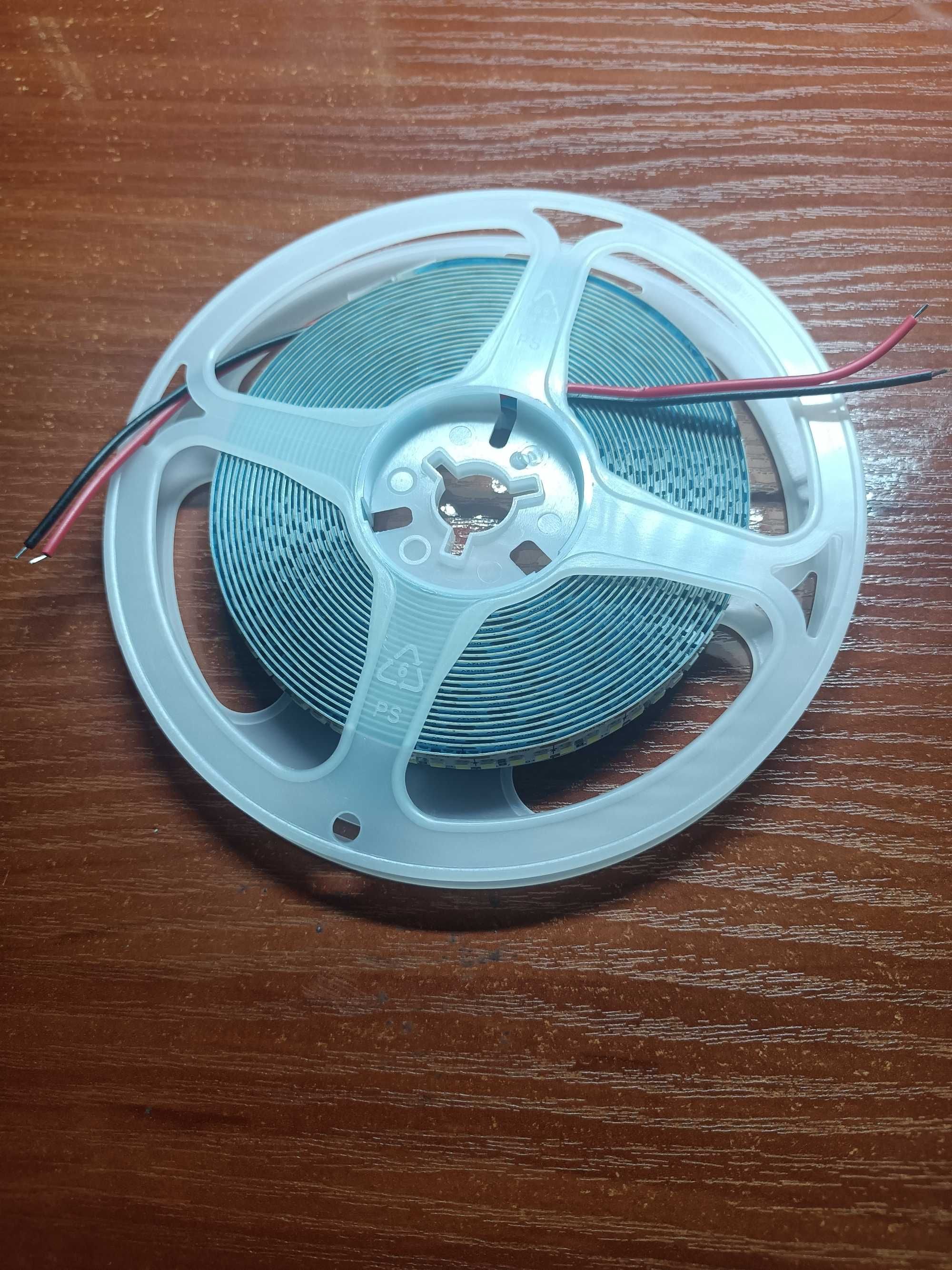 Led стрічка 240 led 12v 6000к 5метрів