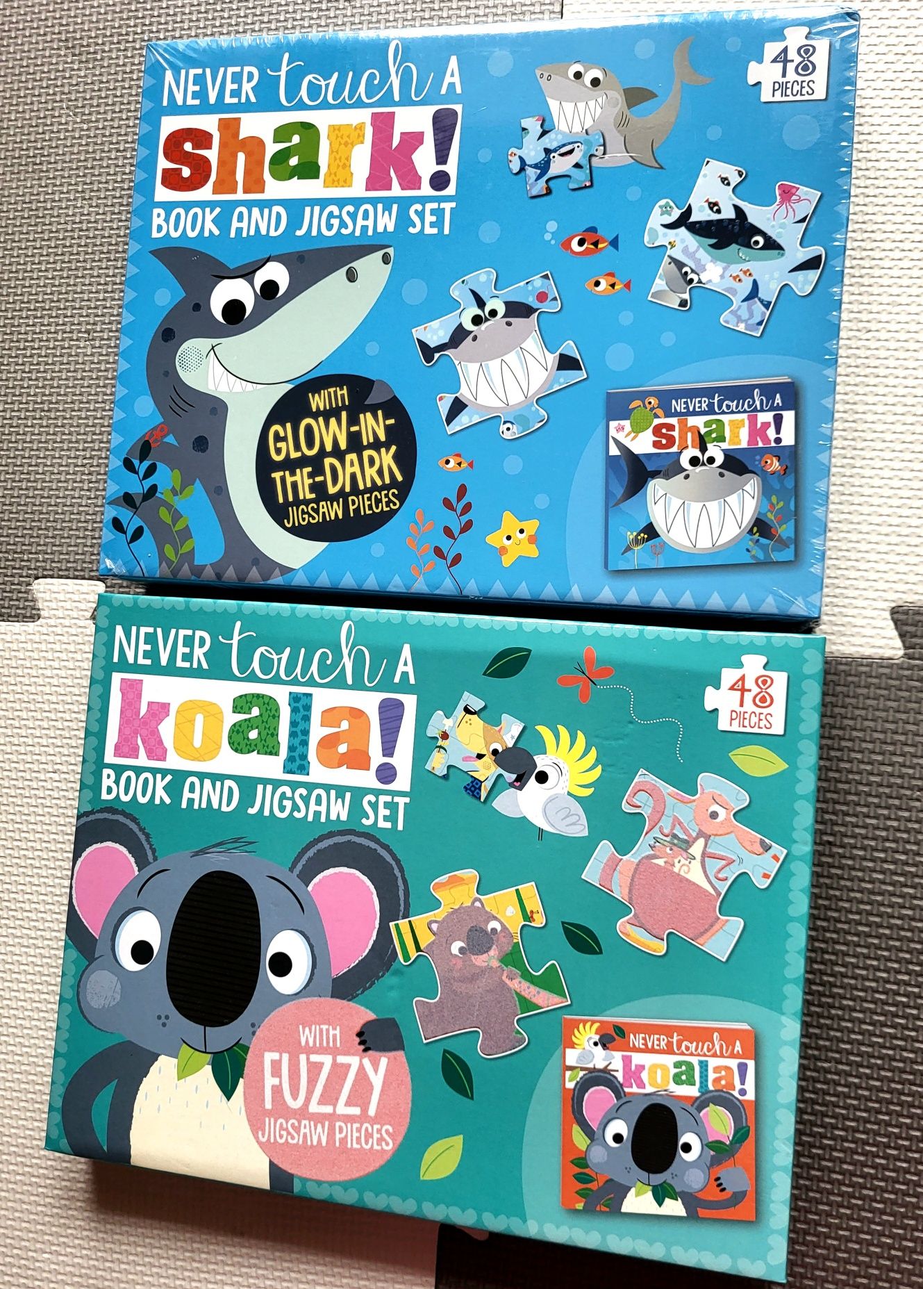 Never Touch a Shark! book and jigsaw set książka sensoryczne puzzle 48