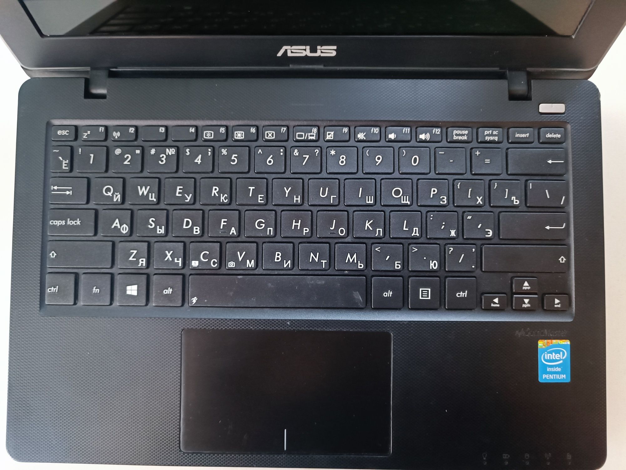 ASUS X200CA Notebook PC