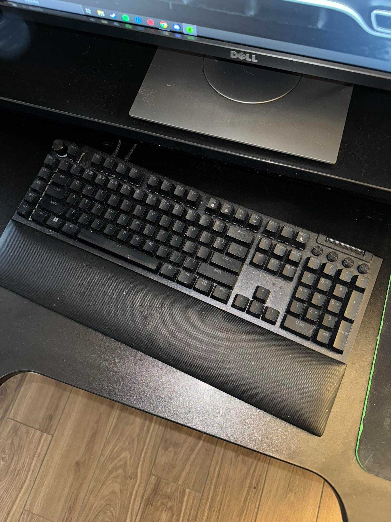 Razer BlackWidow V4 Pro Green Switch