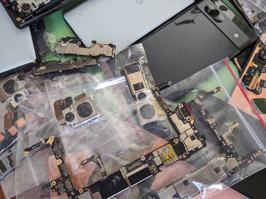 Google Pixel 6/6Pro/6a/7/7Pro/7a/8 /8 Pro/ Запчастини/Розбір телефонів