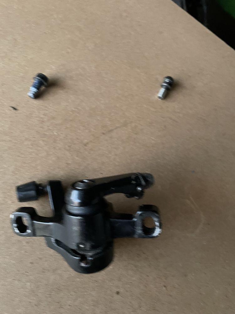 Zacisk hamulca do motus scooty 8,5