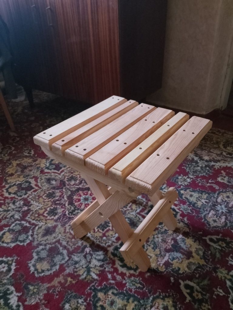 Продам табурет-трансформер