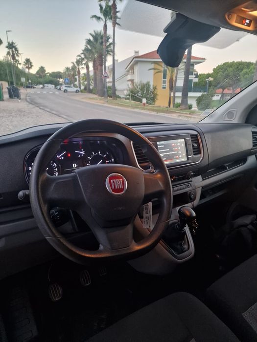 Fiat Scudo 1.5 L diesel  120 CV  de 2022 com 60000km   , IVA dedutível