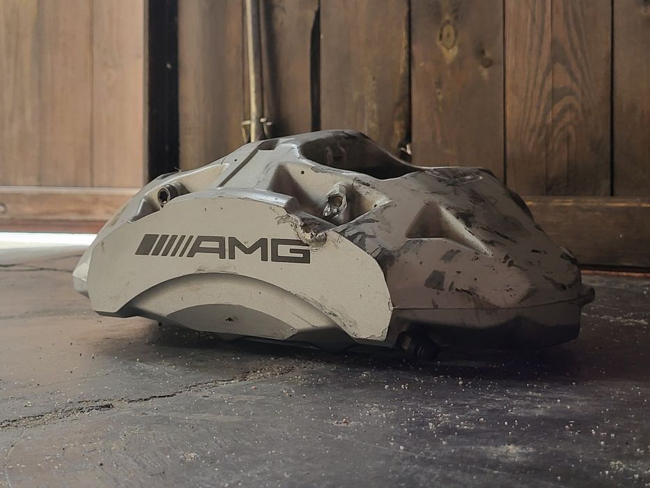 Zacisk Mercedes AMG A klasa / A35 / CLA / CLA 35 /GLA