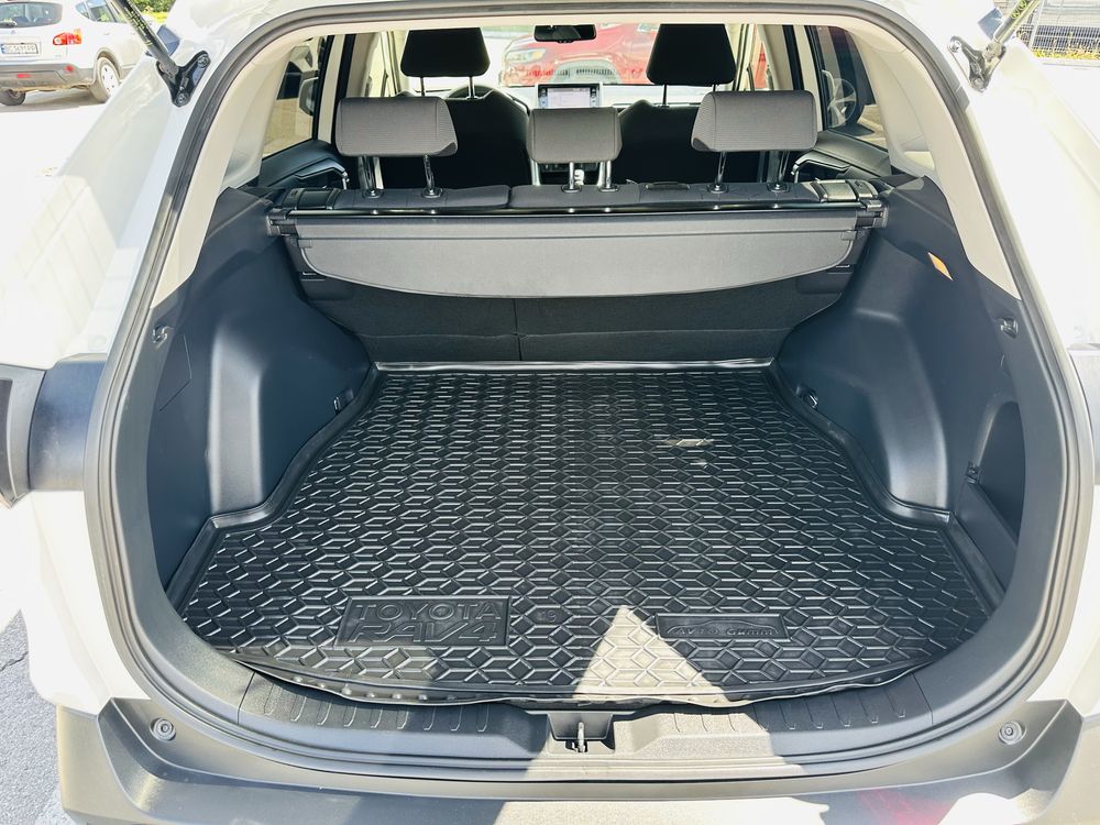 TOYOTA RAV 4 2019р Перламутр