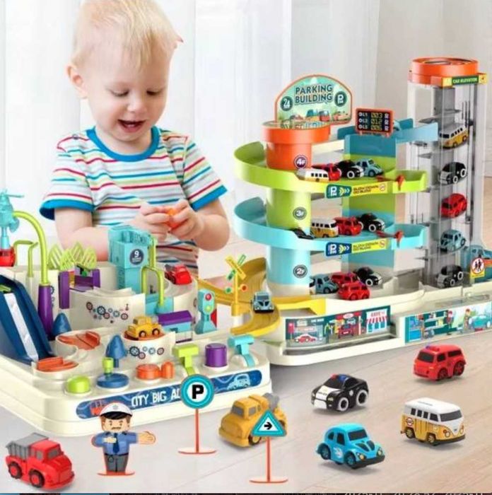 Трек парковка гараж для хлопчика з ліфтом та машинками великий набір