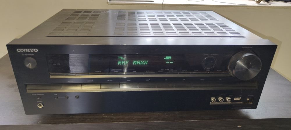 Wzmacniacz ONKYO HT-R548