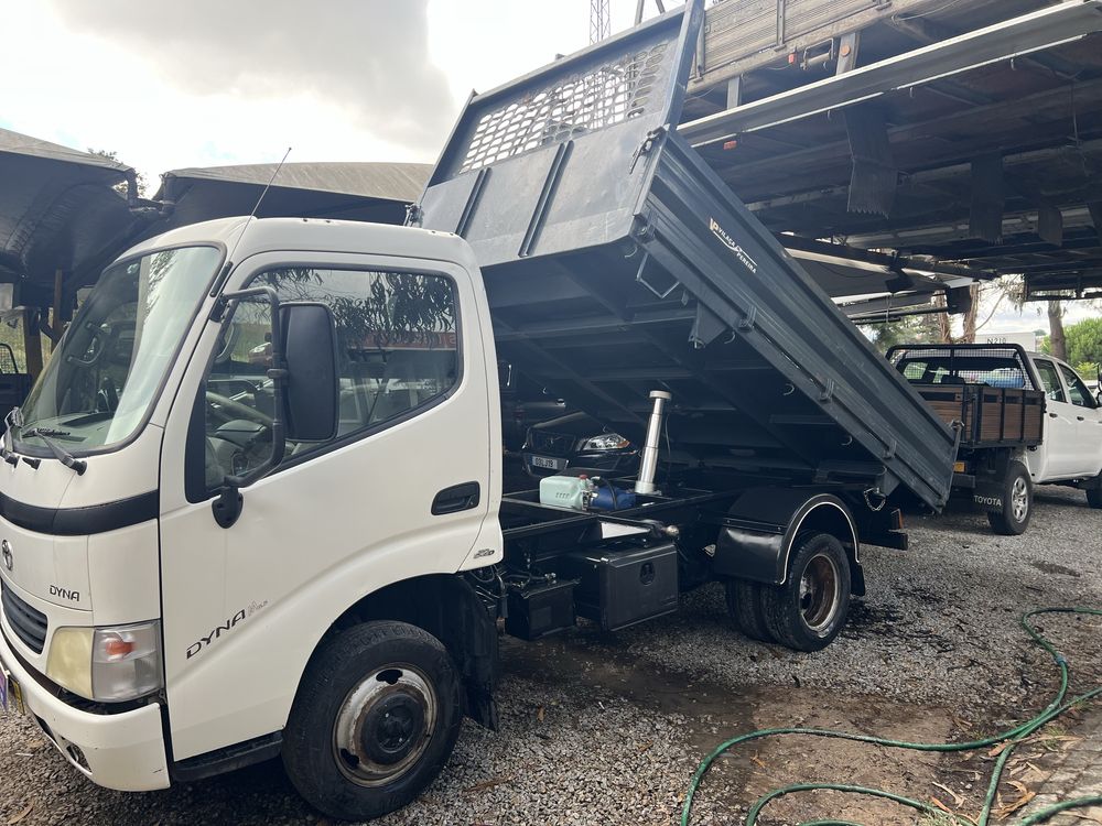 Toyota Dyna M35.25 tri-Basculante