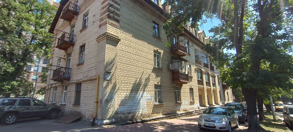 Продам комнату 18.6м² ул.Бойчука 21(Киквидзе)
