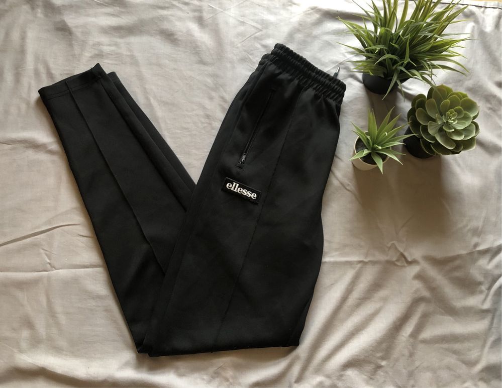 Dresy ellesse XS czarne