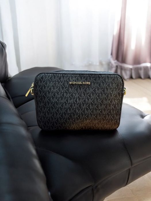 Сумка michael kors jet set logo