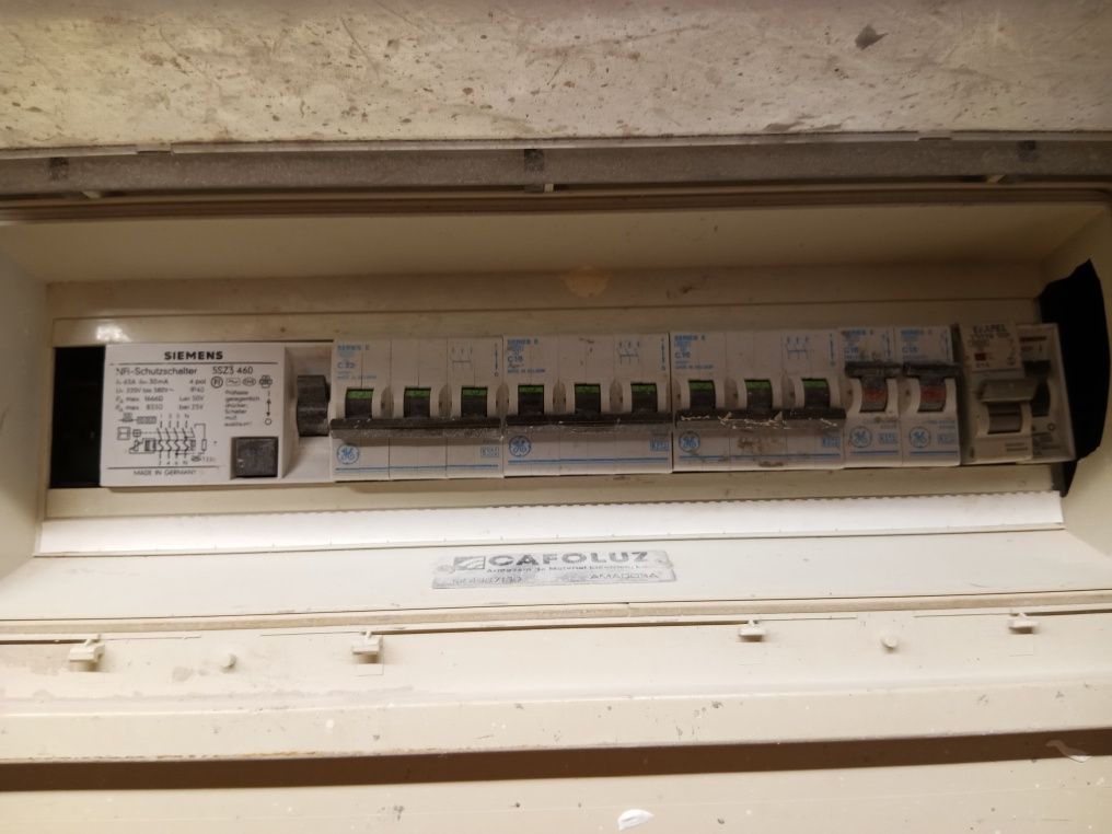 Quadro elétrico de obras