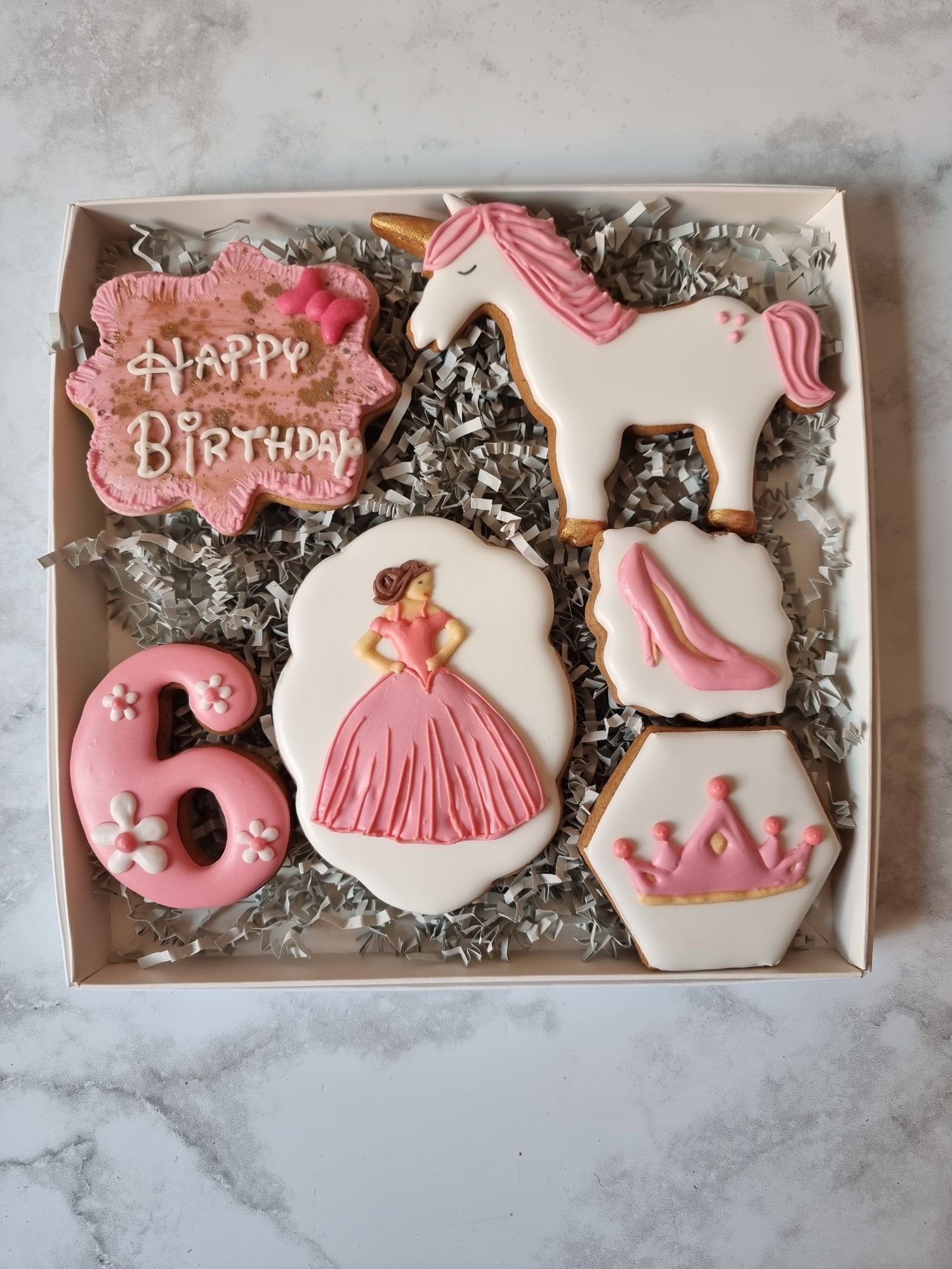 Urodzinowy zestaw pierników Mickey/topery na tort dla dziewczynki
