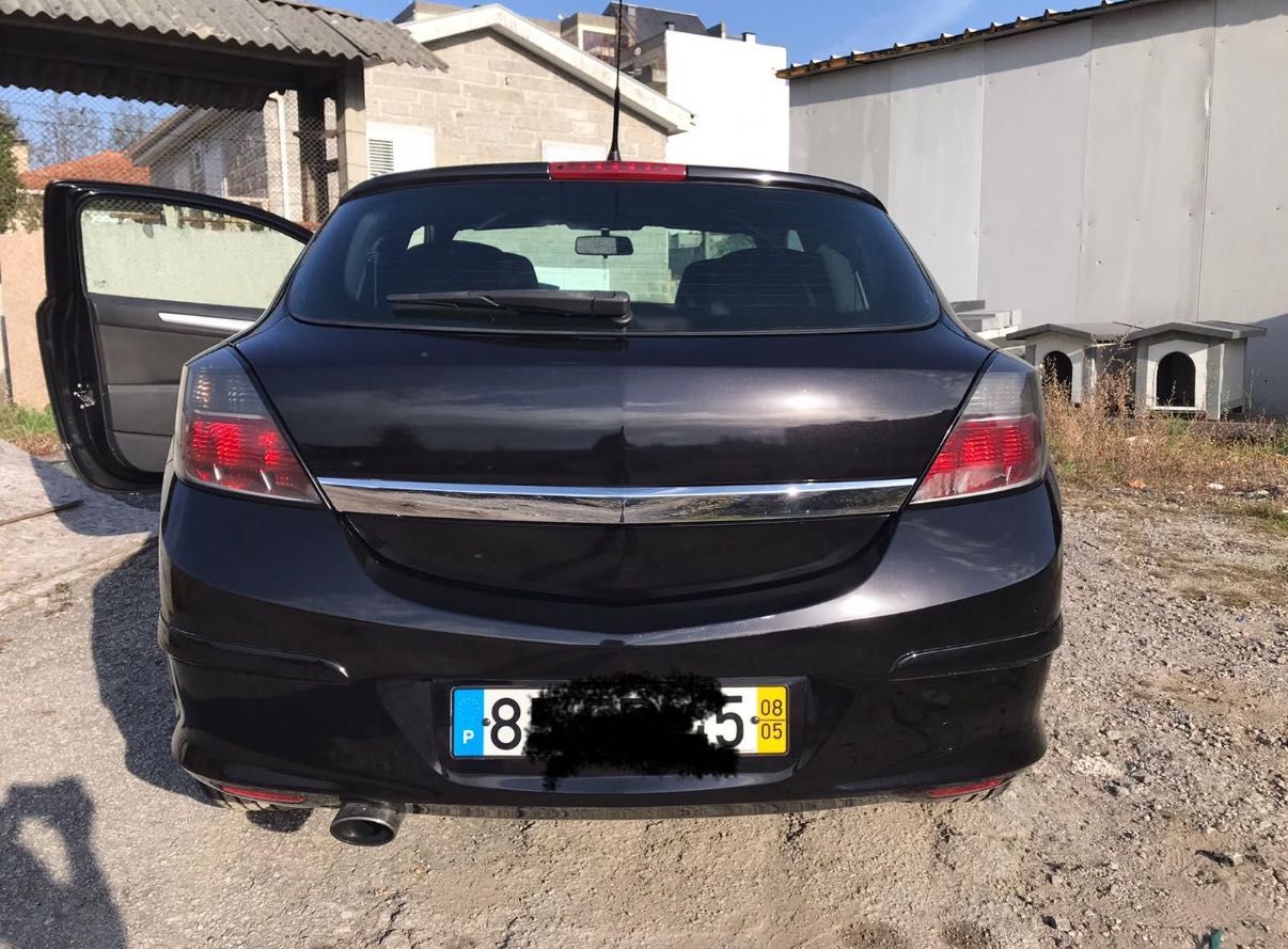 Opel astra GTC 5 LUGARES
