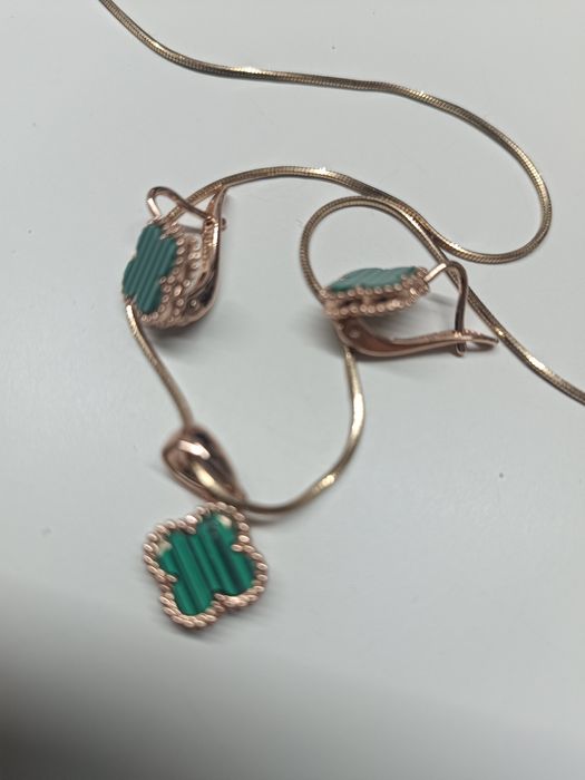 Набор бижутерии Van Cleef