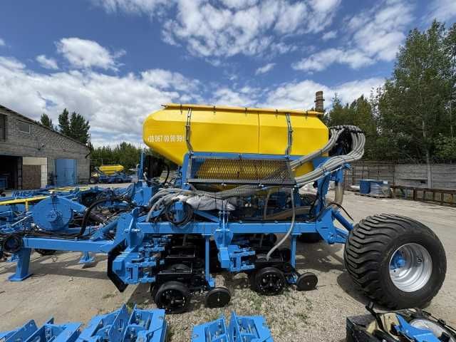 Сеялка пнематическая зерновая Ремсинтез СІЧ-6 PRO No-Till (Ноу-Тилл)