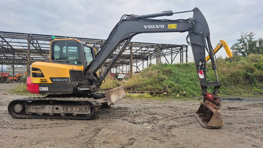 Koparka gąsienicowa VOLVO ECR88D 2018 Rok, Cena netto 125 000 PLN