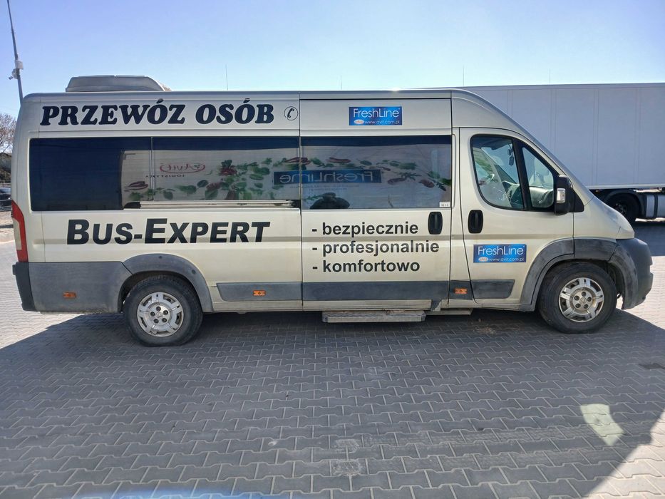 Peugeot Boxer 16 osobowy