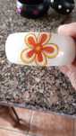 Pulseiras em madeira pintadas a mão