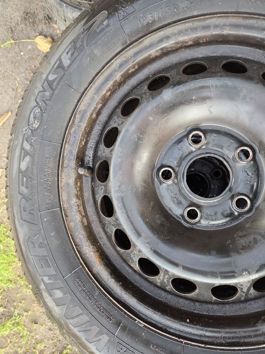 Koła zimowe 195/65R15 Dunlop 5x112 VW  4 szt