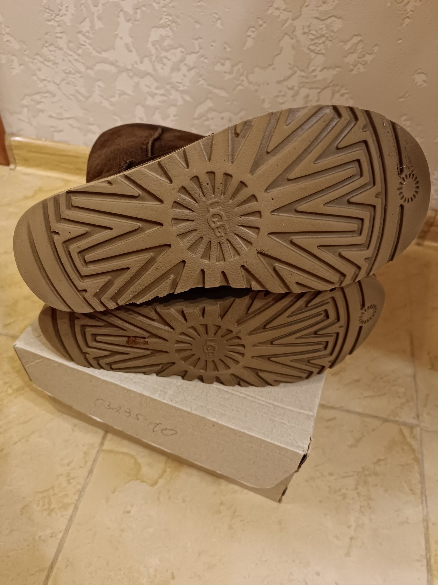 Угги зимние замшевые Ugg