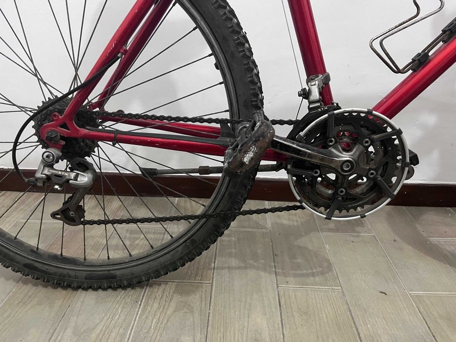 Bicicleta sistema de marcha SHIMANO + minibomba de ar