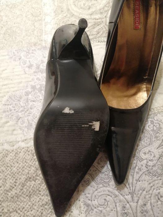 Sapatos salto agulha