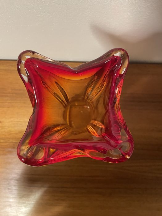 Wazon Murano miodowo-czerwony, Włochy