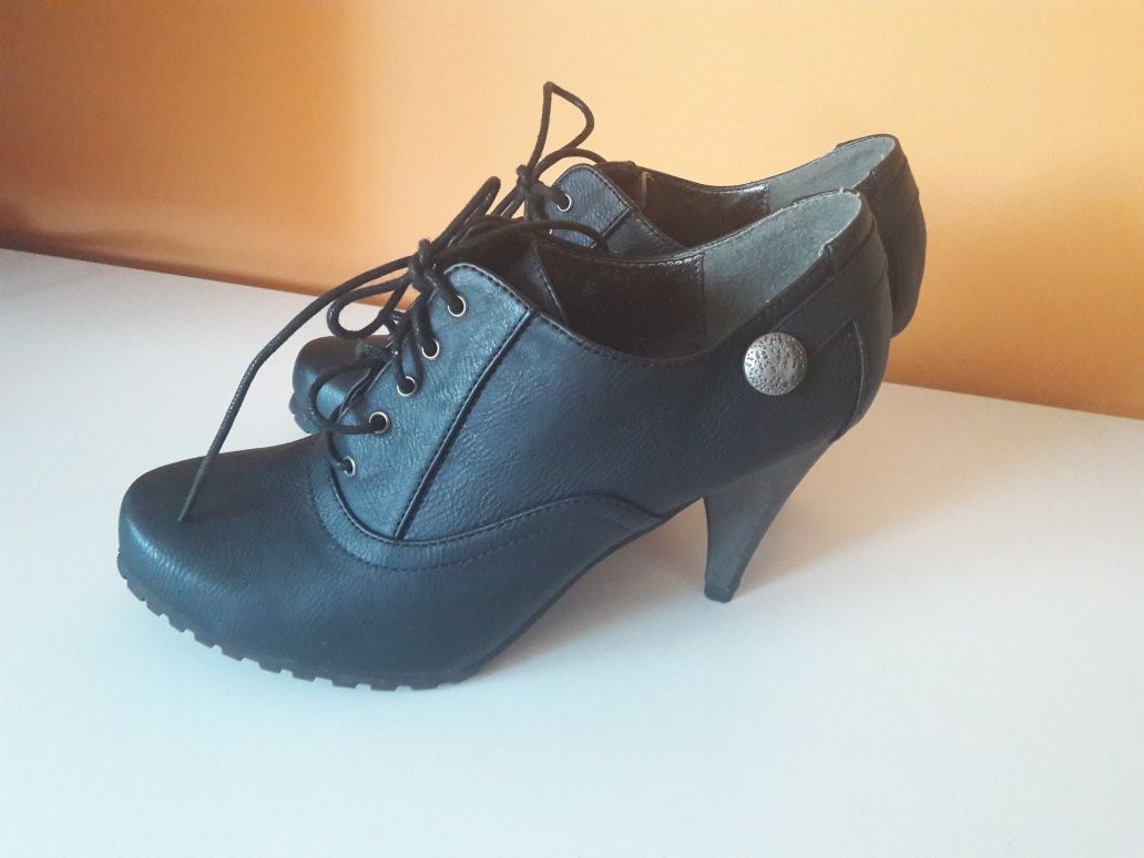 Nowe buty damskie półbuty rozmiar 38 24 cm