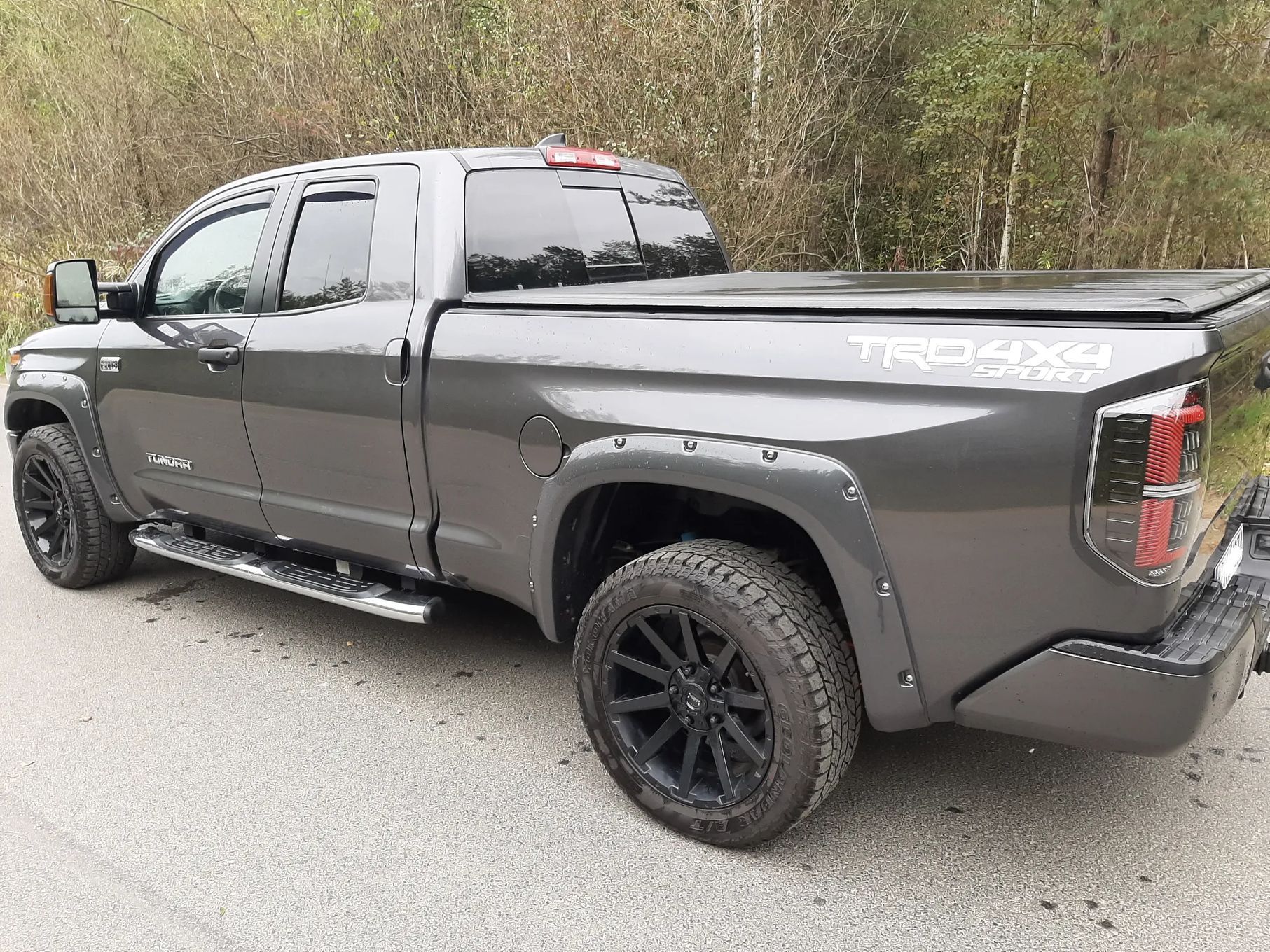 Toyota Tundra 5,7 V8 TRD Sport 4x4 Kanada Bezwypadkowa Max Opcja