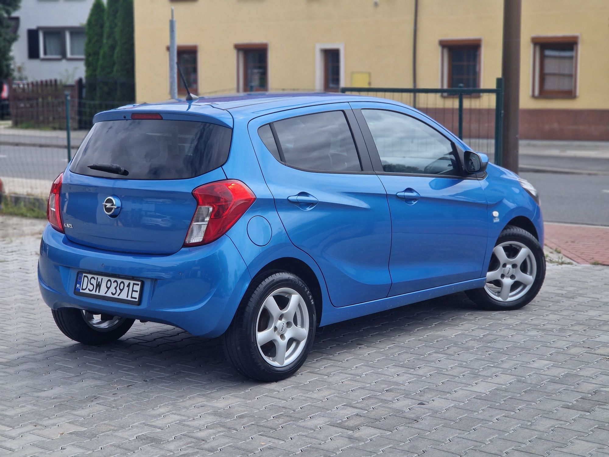 Opel Karl 2015 Rok Exclusive Bogate wyposażenie bdb stan