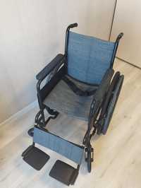 инвалидная коляска. інвалідний візок,инвалидное кресло
