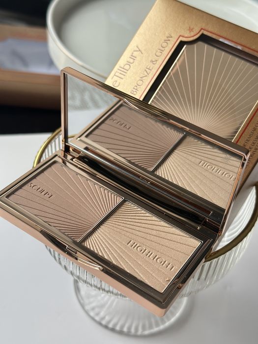 Контурна палетка Бронзер+хайлайтер Charlotte Tilbury оригінал