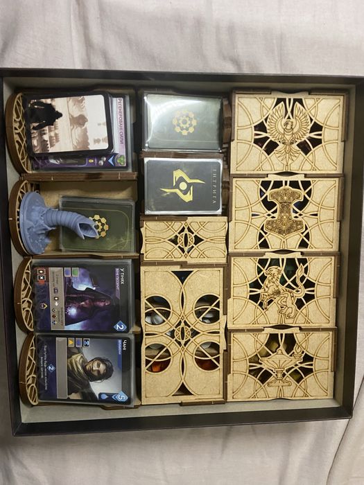 Настільна гра : Дюна імперіум