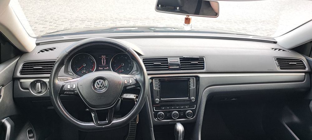 Volkswagen Passat R-Line 2018 || покоління (FL)/NMS