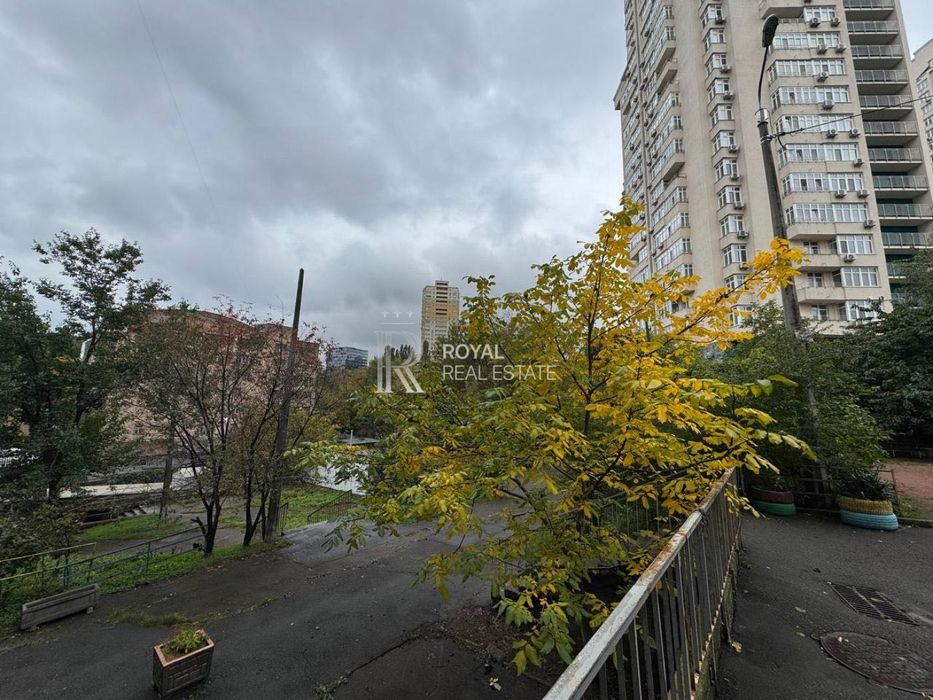 Продаж 2К 59 м2 Квартири Солом'янський з Ремонтом