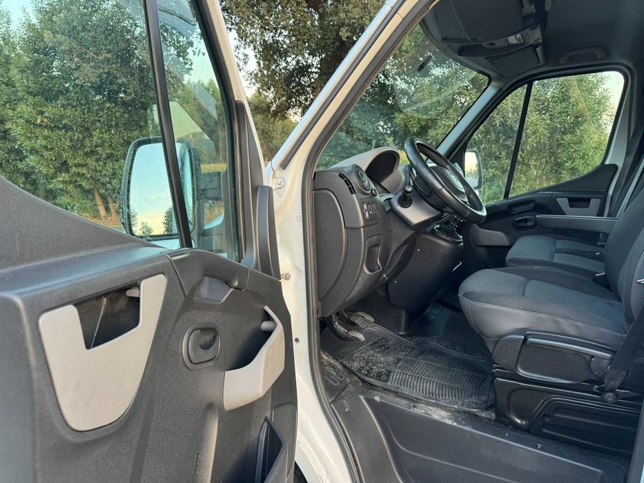 Renault Master L2H2 2.3 Dci 125cv Caixa Isotérmica Com Frio