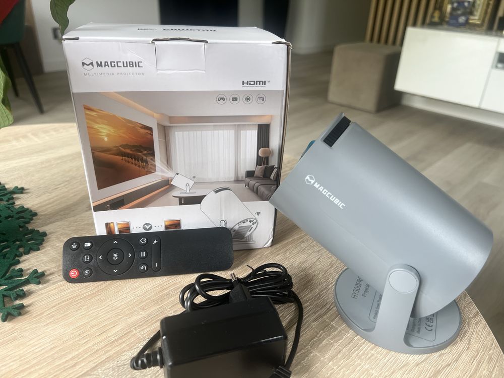 Projektor Magcubic HY300 – Android, Wi-Fi, 4K, NOWY!