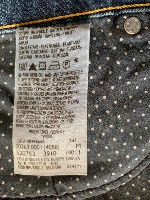 Спідниця Levi's Юбка розмір М Levis Гарний стан