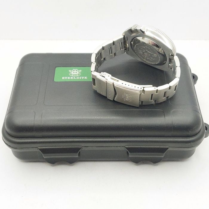 Steeldive Seiko Automatic Diver 200m