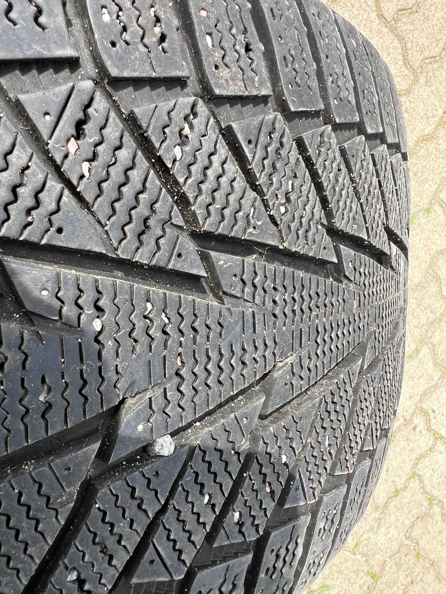 opony zimowe 18 Hankook Winter i*cept IZ2 2x 225/45 R18  i 2x 245/40