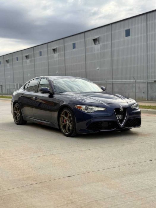 Alfa Romeo Giulia Ti Sport      2018