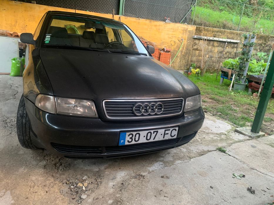 Audi a 4 Gpl Bom de mecanica viatura sempre bem tratada