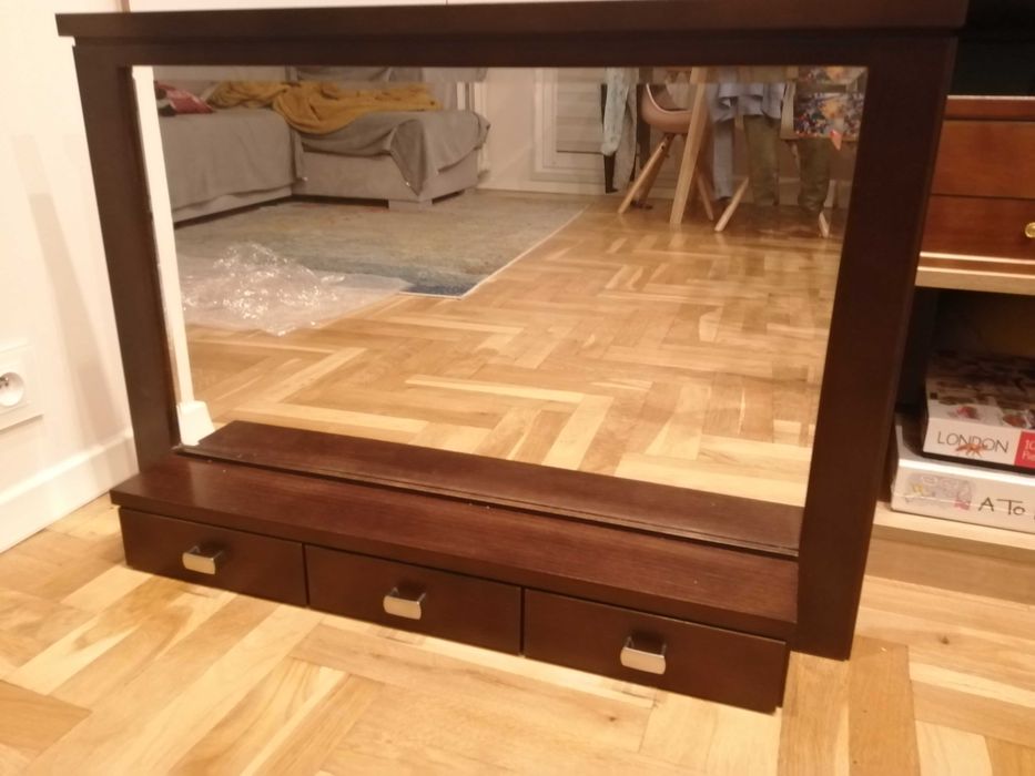 Lustro z szufladkami Klose