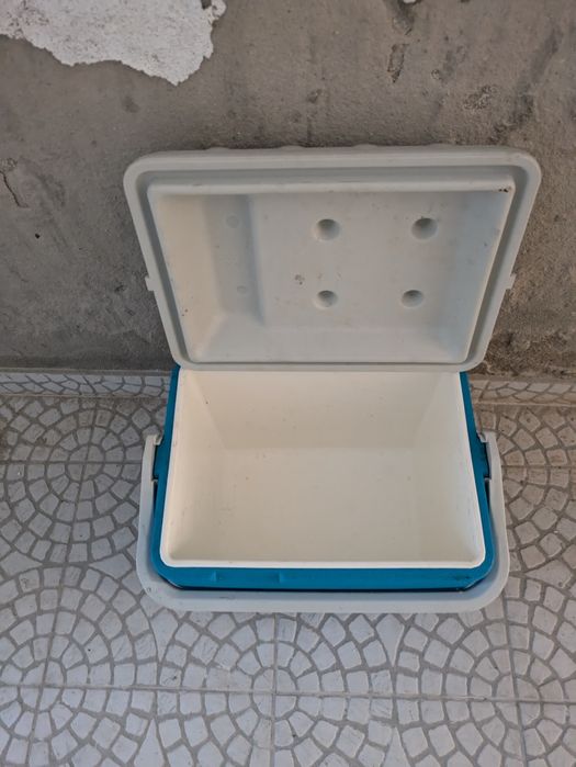 Geladeira Azul Clássica