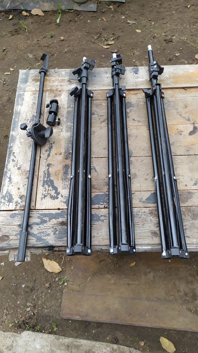 Штатив для лампы и смартфона