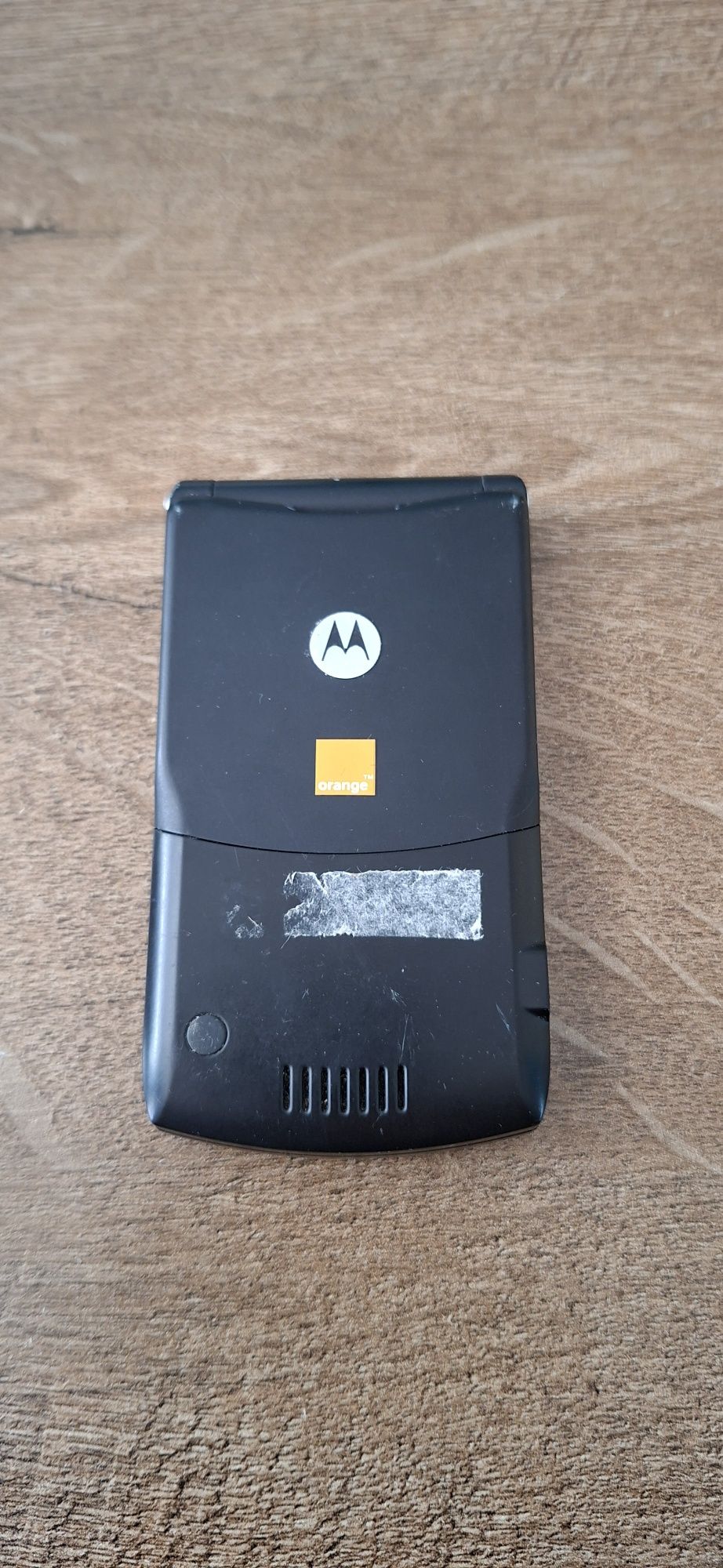 Sprzedam telefon Motorola V razr.