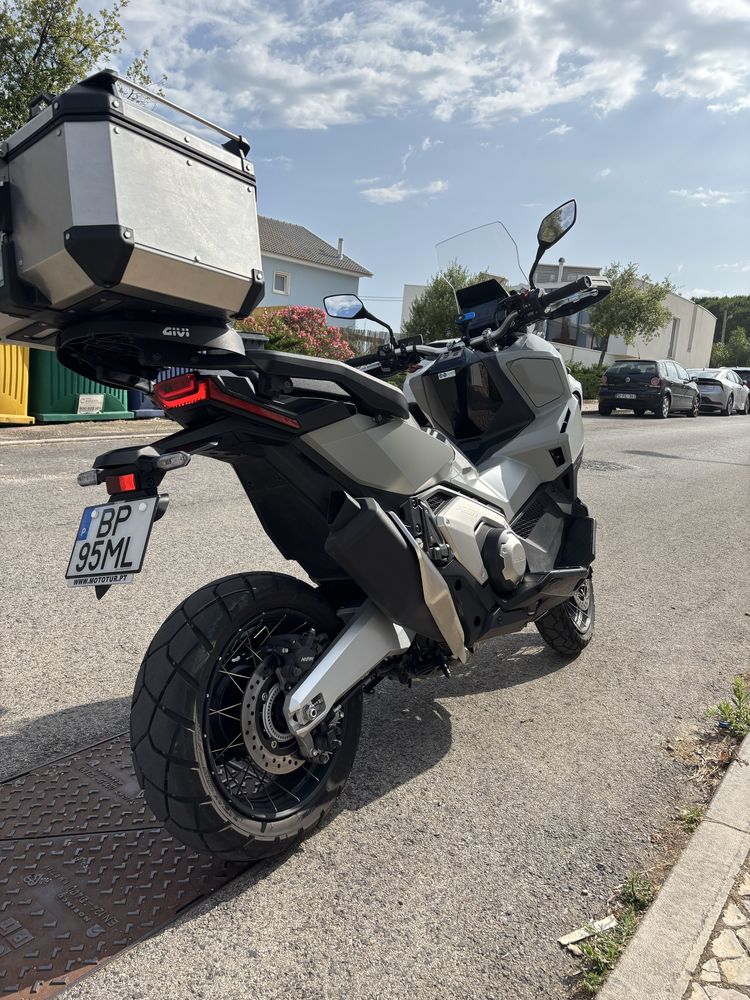 Honda X -ADV DCT ( Novo Modelo)
