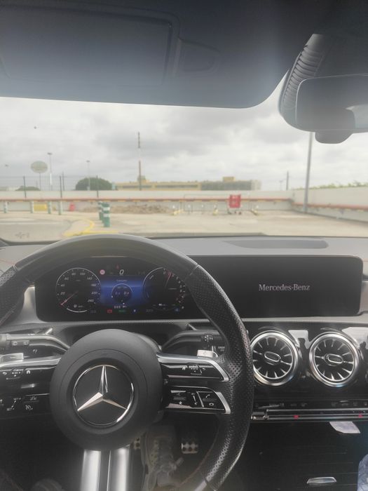 Serviço de motorista particular de luxo